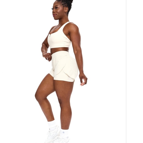 Buffbunny shorts nwt size small - Picture 2 of 6